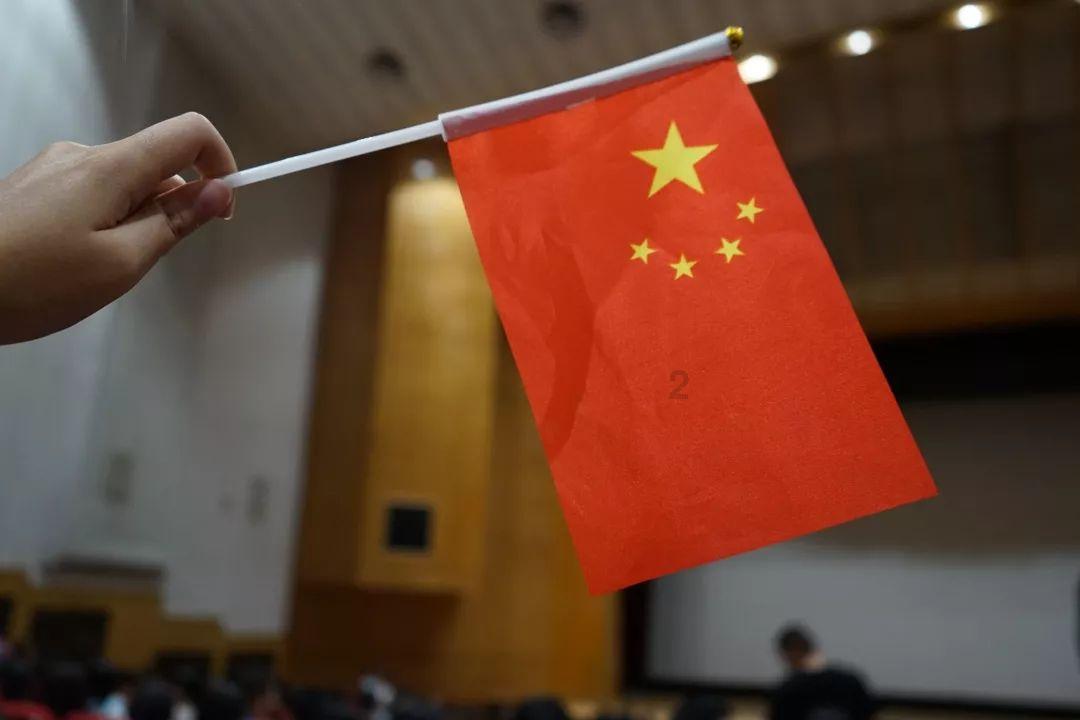 智能问答网页-假太赫兹为什么能快速化冰?/的机智解答